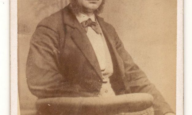 Louis Riel, S. Davis & Sons, Montreal Real Photo 2.5×4” Carte de Visite