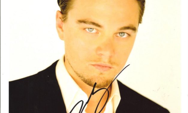 Leonardo DiCaprio Autographed colour 8×10 with Certificate of Authenticity