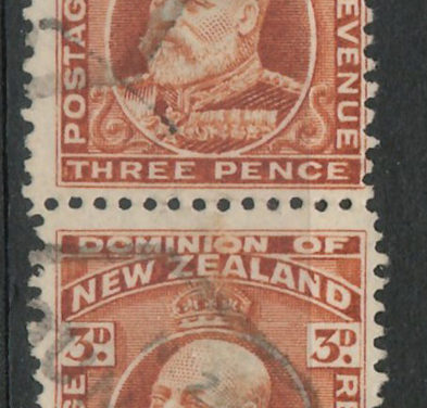New Zealand #133bc 1909 3d Edward Pair w/different perfs
