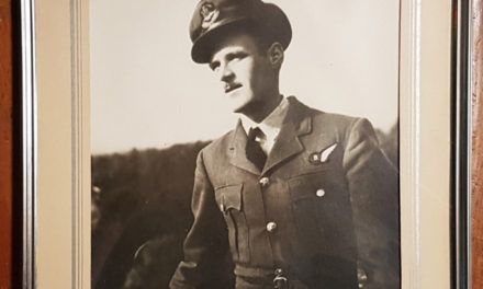 1939/1945 named R.C.A.F. Silver Memorial Cross, plaque, photo