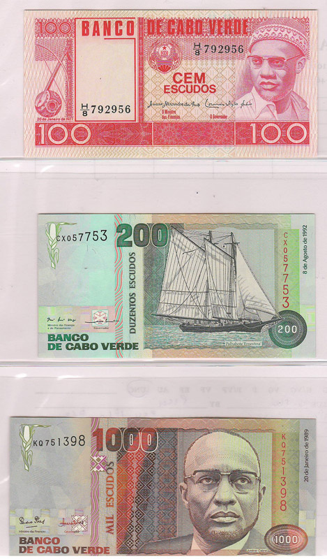 three bank notes - front 