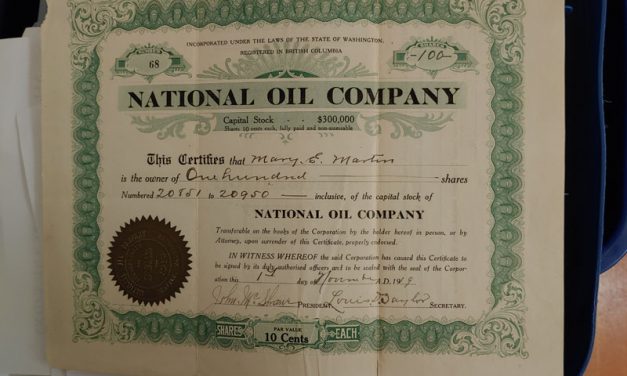 National Oil Company 1919 100 Shares Certificate, folds