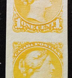 Canada #35b VF Unused 1c Small Queen Imperforate Pair