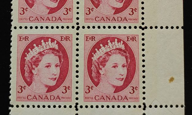 Canada #339 Never Hinged Dramatic Pre-printing Foldover error Pl Blk