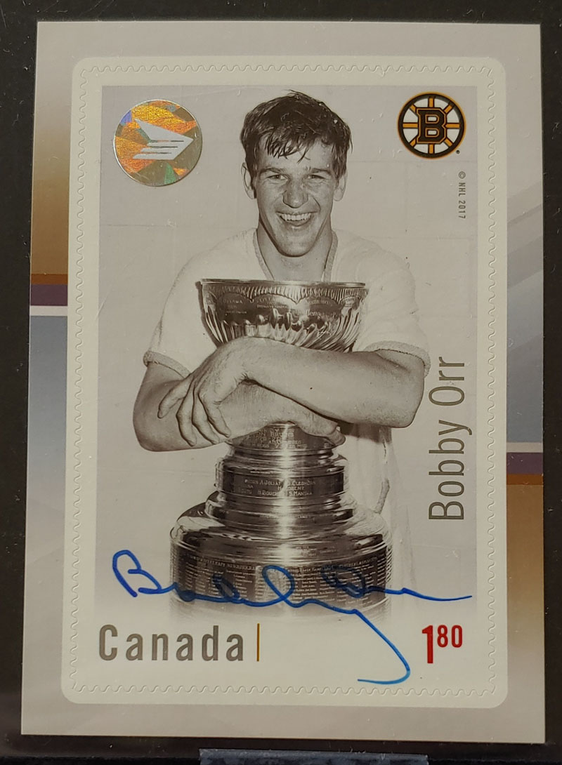 Bobby Orr signed #3036i VFNH 2017 $1.80 w/ C.P. hologram $150