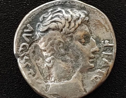 Augustus 27BC-14 AD Silver Denarius