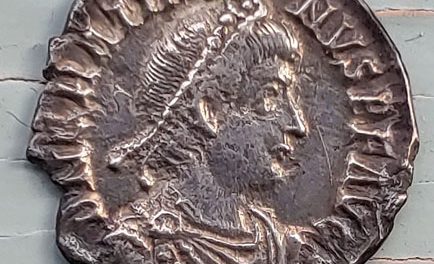 Gratian 367-383 AD 2gm Silver Siliqua w/ Roma etc
