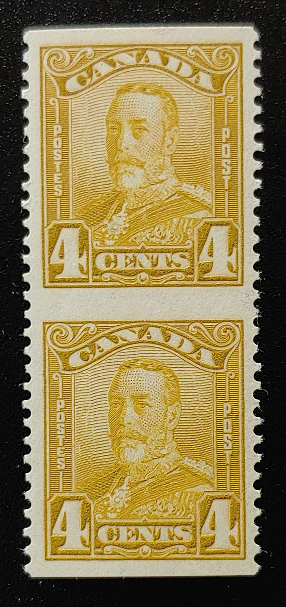 Canada #152c VFNH 1929 4c George V Perf by Imperf Pair $225