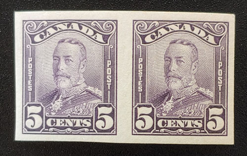 Canada #153b VF Unused 1928 5c Scroll Imperforate Pair