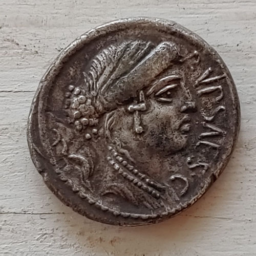 P. Plautius Hypsaeus 60 BC 3.58gm Roman Republic Silver Denarius