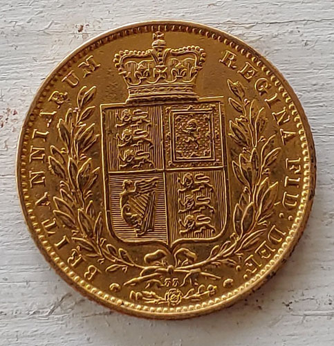 G.B. XF 1868 Shield type Victoria Gold Sovereign lt scratch .235oz AGW