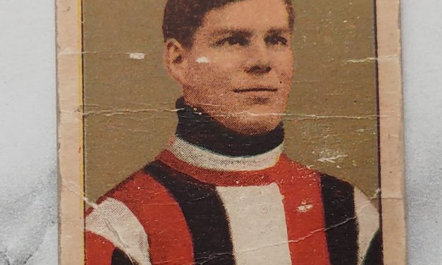 Fred Lake 1910/1911 C56 Ottawa #27 Rookie Hockey Card