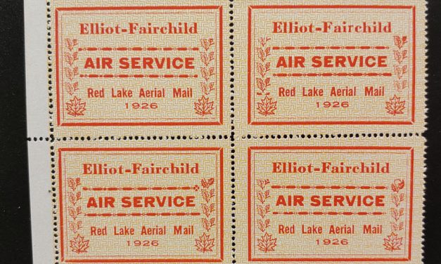 Elliot-Fairchild #CL8c in F/VF Never Hinged 1926 25c Pane (4)