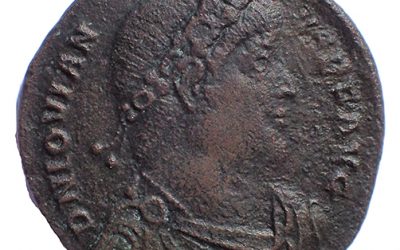 Jovian 363-364 AD 28mm 8gm AE28 struck at Constantinople