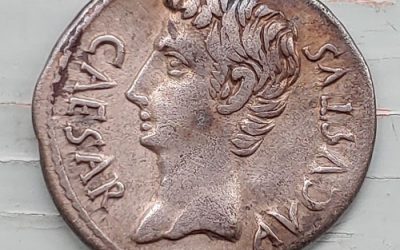 Augustus 27 BC-14 AD 4gm Silver Denarius