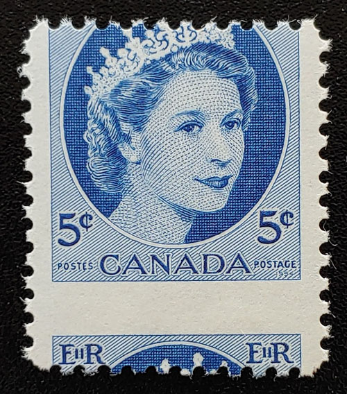 Canada #341 Never Hinged 1954 5c Wilding Dramatic Misperf