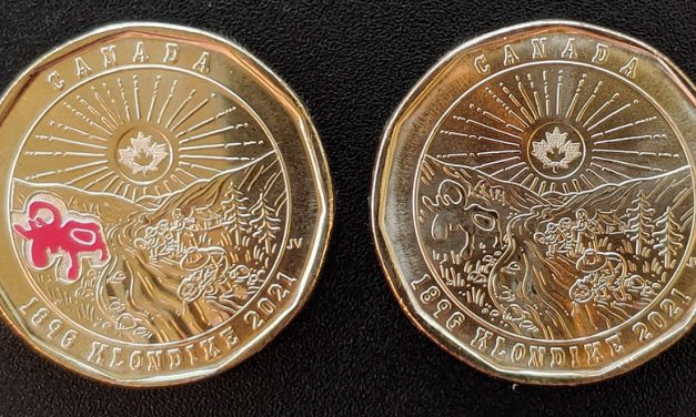 Canada BU 2021 Klondike Aureate Dollar duo, one w/ colour