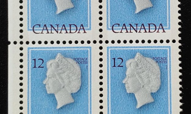 Canada #713 Never Hinged 1977 12c QEII LL Shift Block (4)