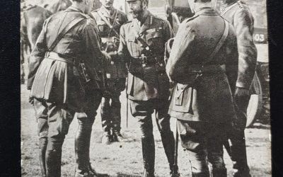 George V Speaking to his Officers Unused WWI Postcard