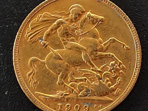 G.B. XF 1909 Edward VII Gold Sovereign, trifle verdigris .235oz AGW