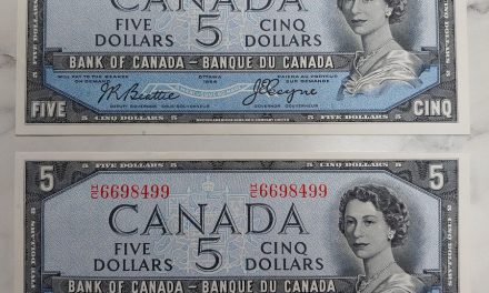 Canada #BC31b Choice Unc consecutive 1954 $5 Devil’s Face duo