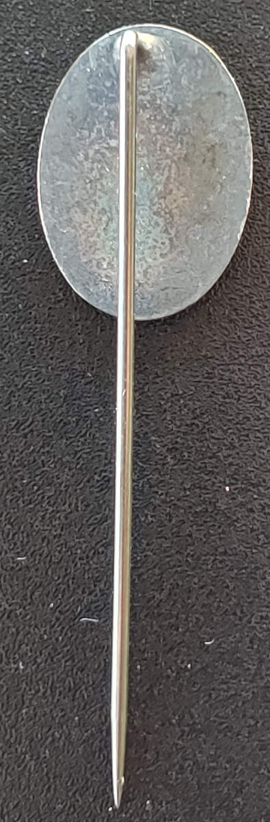 Edward VIII Crowned 1937 2" 2gm Pin
