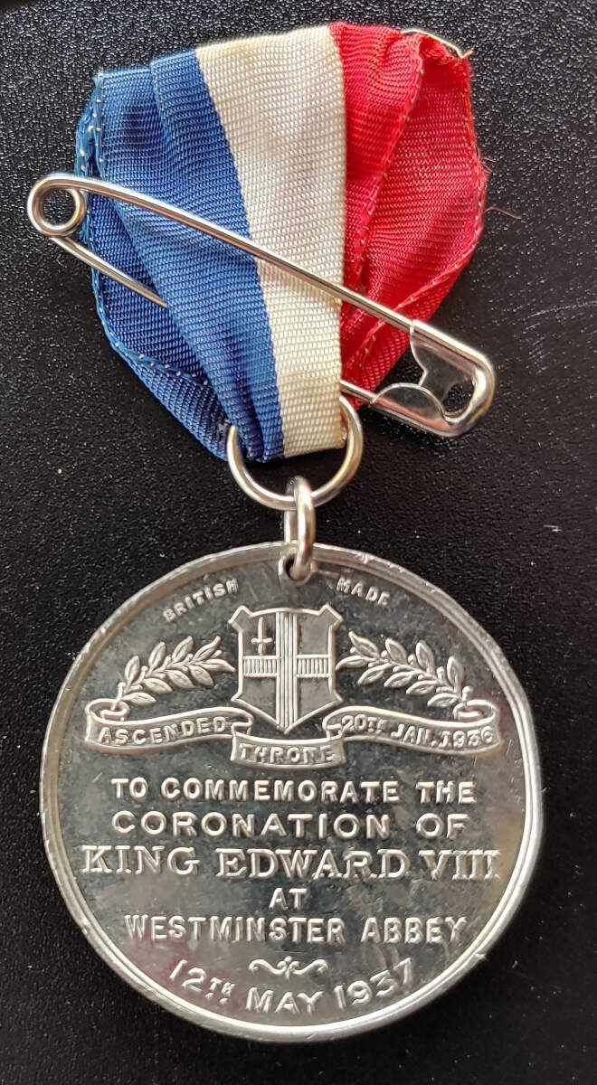 Edward VIII 12 May 1937 22gm Coronation Medal