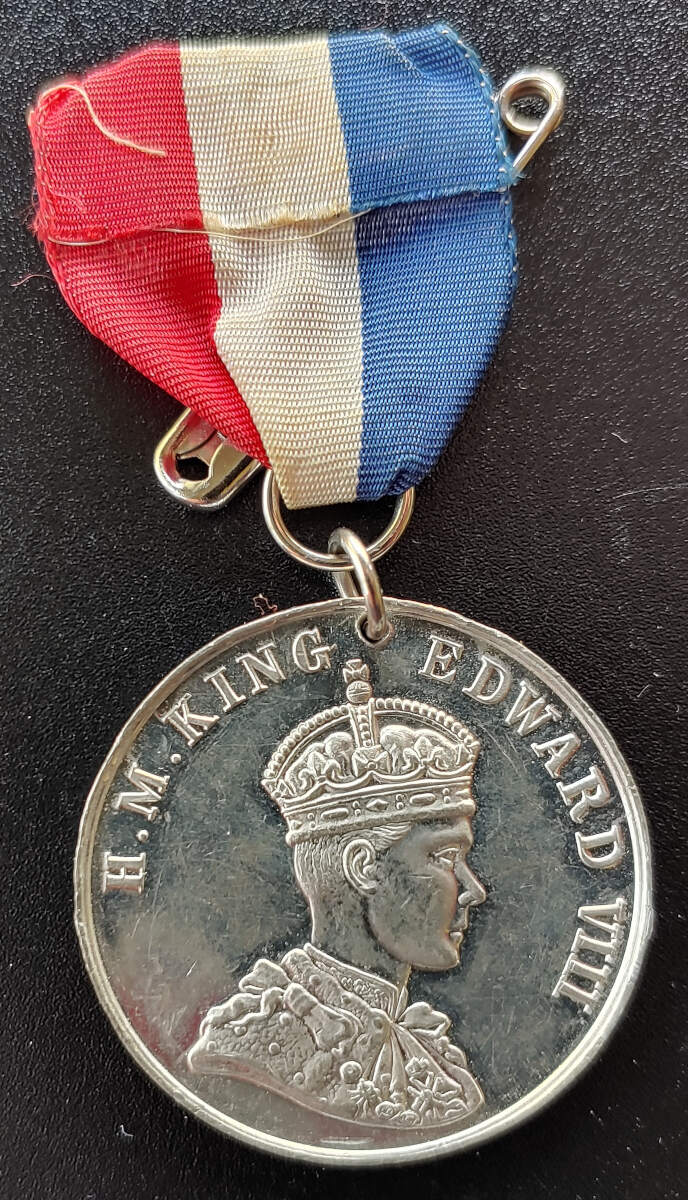 Edward VIII 12 May 1937 22gm Coronation Medal