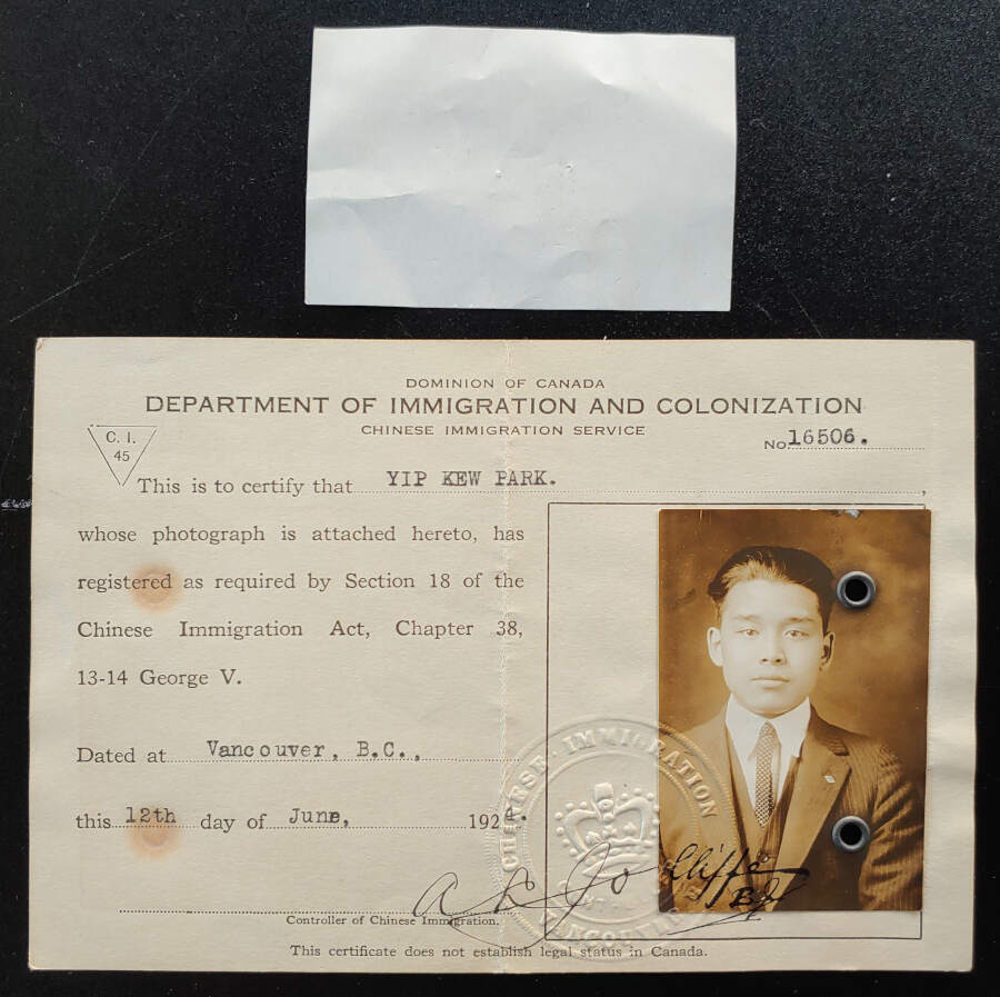 Dominion of Cda 12 Jun 1924 Chinese Registration Certificate