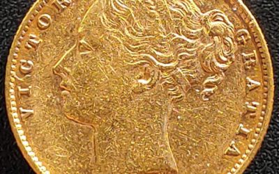 Australia XF 1885 QV Shield Type Gold Sovereign, trifle rim nick .2355oz