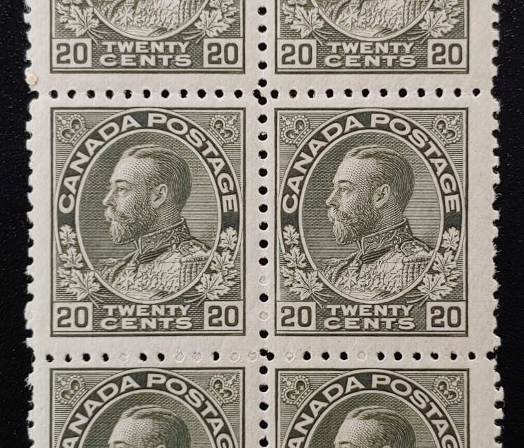 Canada #119d Fine Never Hinged 1912 20c Block