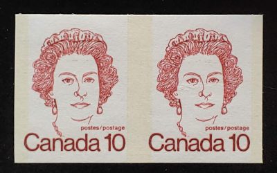 Canada #605a VFNH 1976 10c QEII Imperf Pair