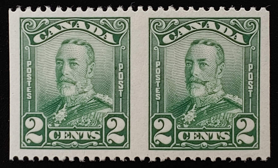 Canada #150d VF Mint 1929 2c Scroll Perf by Imperf Pair $150