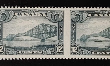 Canada #156b VF stamps NH 12c Perf by Imperf Pair