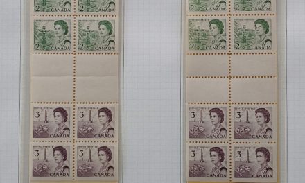 Canada #BK63a-b Never Hinged 1970 Opal Booklet duo (16)