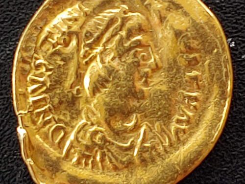 Byzantine 527-565AD Justinian I 1.43gm Gold Tremissis