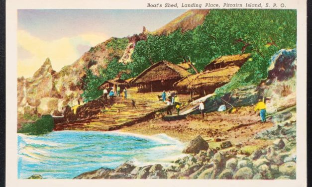 Pitcairn Island, S.P.O. Boat’s Shed Landing Unused colour Postcard