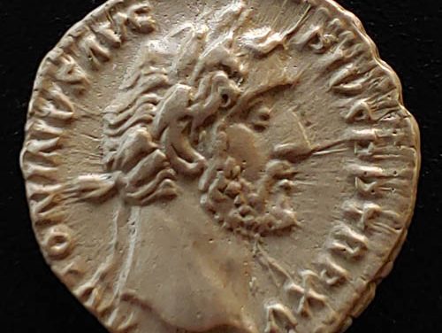 Antoninus Pius AD 138-161 2.76gm Silver Denarius