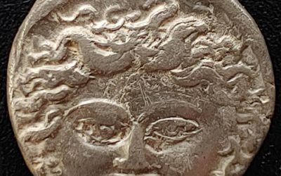 L. Plantius Plancus 47 BC 3.70gm Silver Denarius w/ Medusa