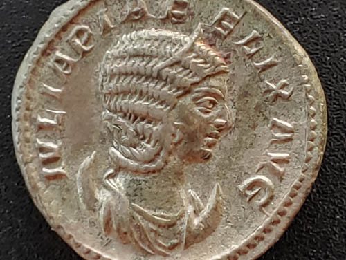 Julia Domna AD 211-217 4.91gm Silver Antoninianus