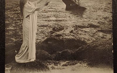 RMS Titanic Unused Nearer , My God, to Thee Memorial Postcard