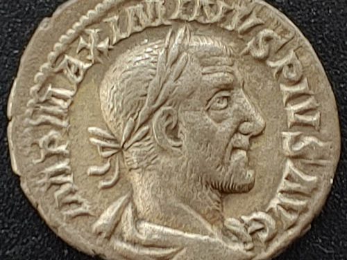 Maximinus I 235-238 AD 2.46gm Silver Denarius w/ Providentia