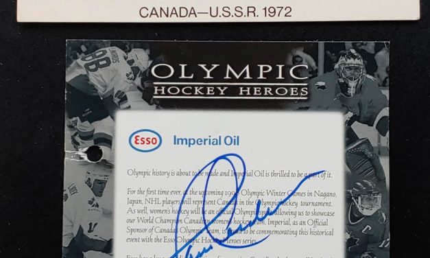 Summit Series 1972/1997 Paul Henderson signed Postcard etc (3 pcs)