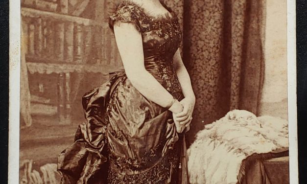 Lady Macdonald 4×6.25″ Topley Cabinet Photo