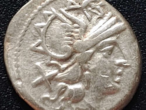 Roman Republic 211-10 BC 3.5gm Silver Denarius w/ Roma etc