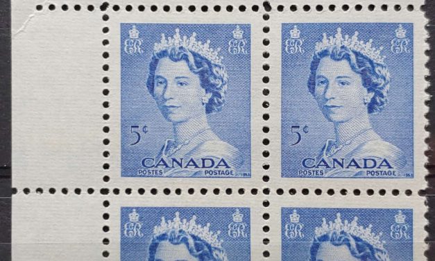 Canada #329 VFNH UL 1953 5c Karsh foldover Misperf Plate Block (4)