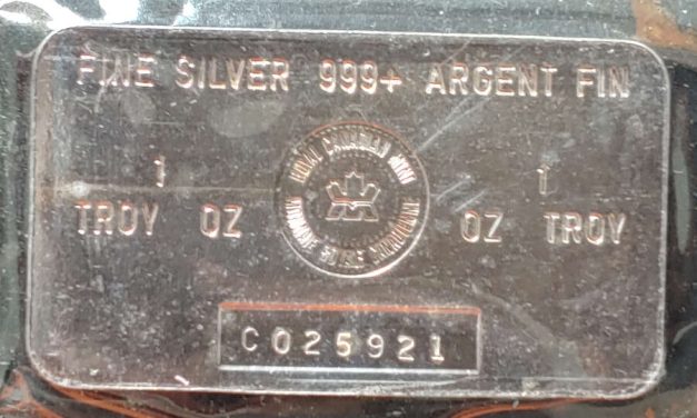 R.C.M. .999+ Fine Ounce Silver Bar #CO25921 in original packaging