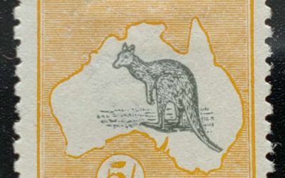 Australia #44 Fine Mint HR 1915 5/- Roo