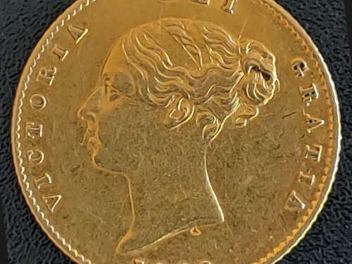 G.B./Colonial Canada VF 1852 QV Shield Type Gold 1/2 Sovereign