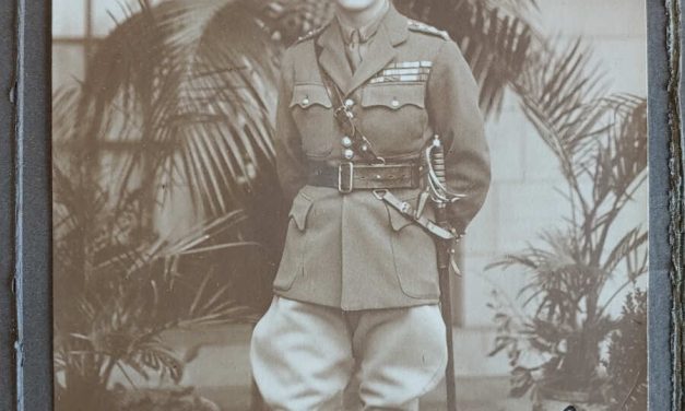 Prince Edward Sept. 1919 Military Photo in original holder